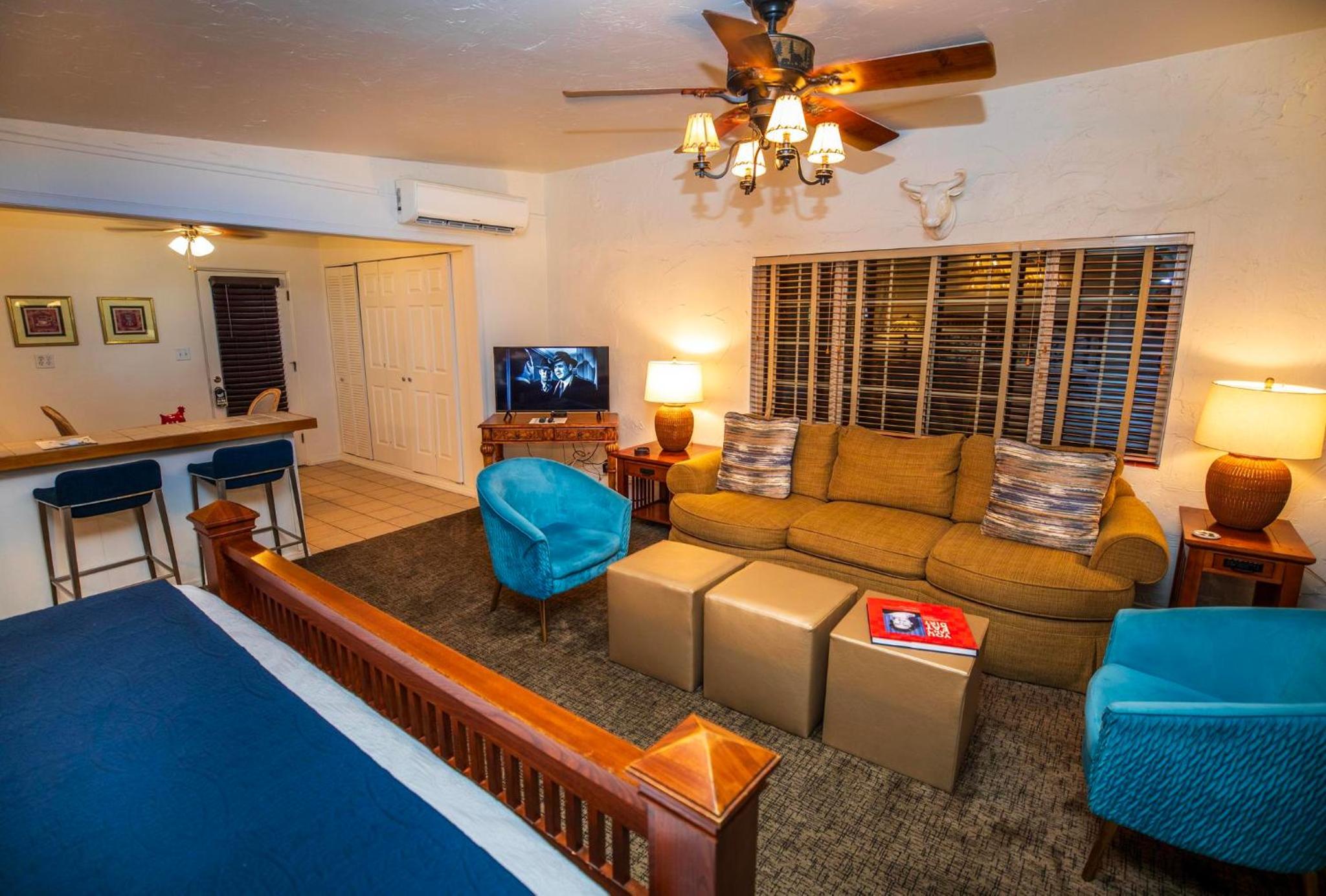 Palm Springs Vacations - Old Ranch Inn - Adults Only 21 Up - Property Image 22
