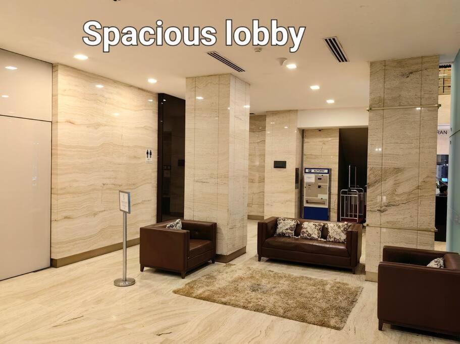 19 Suasana Bukit Ceylon KLCC Bukit Bintang 12 pax 3R2B
