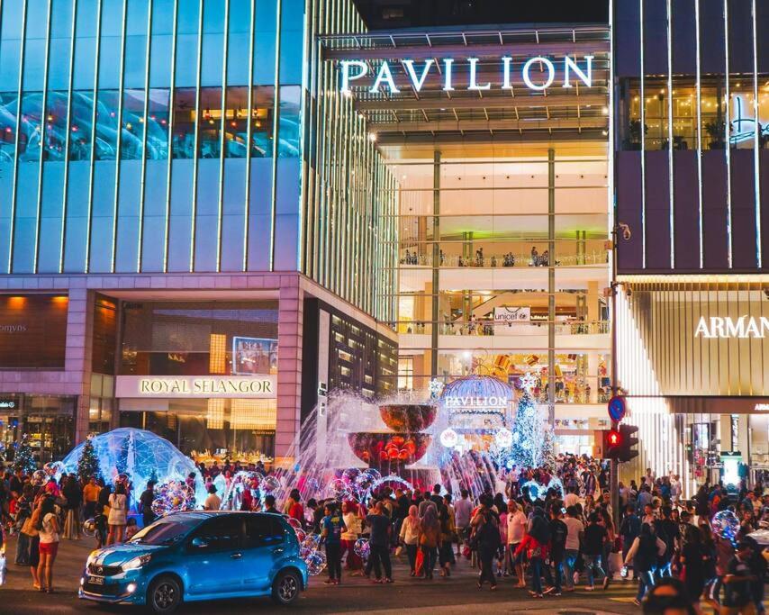 19 Suasana Bukit Ceylon KLCC Bukit Bintang 12 pax 3R2B