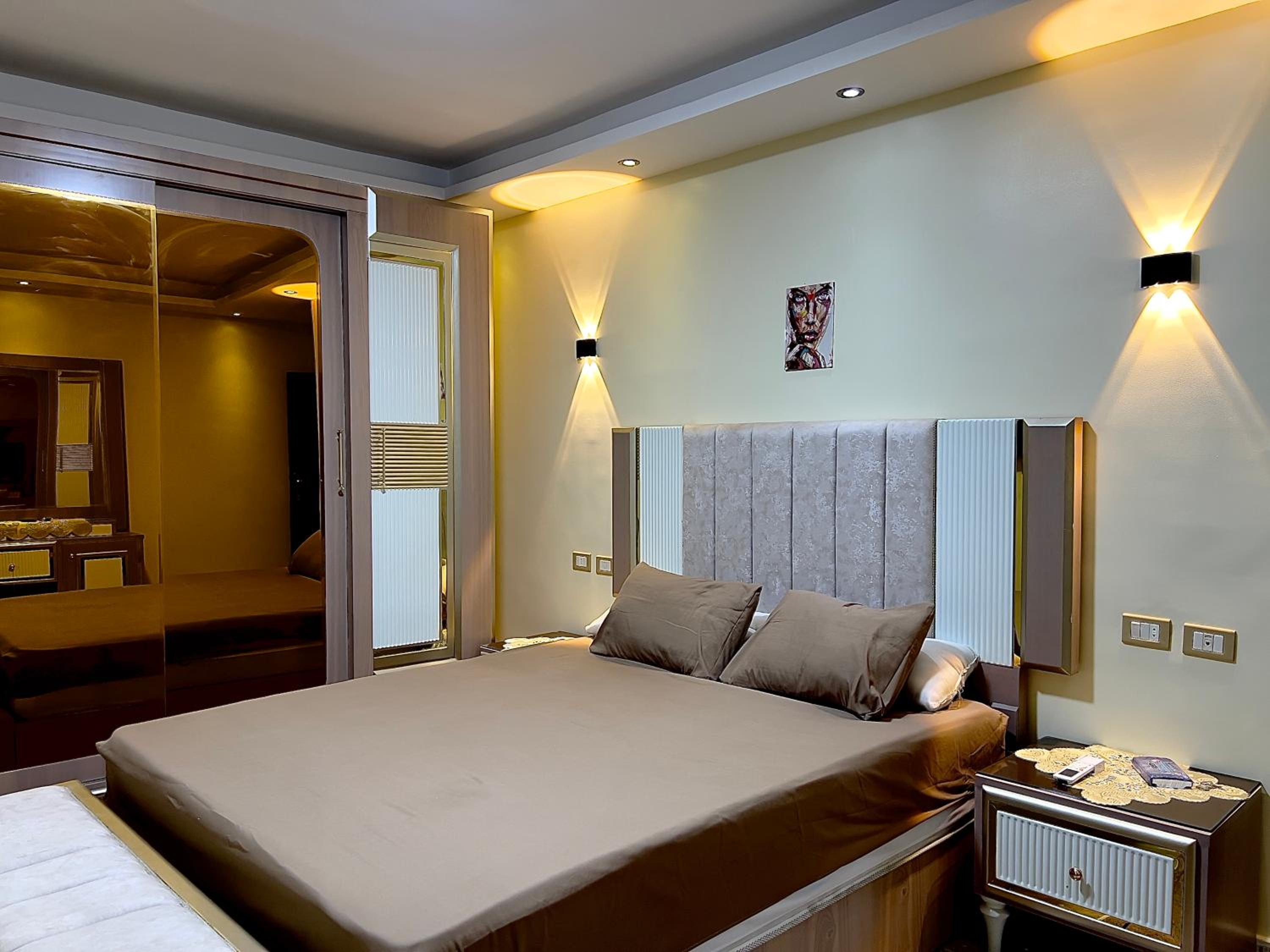 Full-service hotel apartment in an elegant location