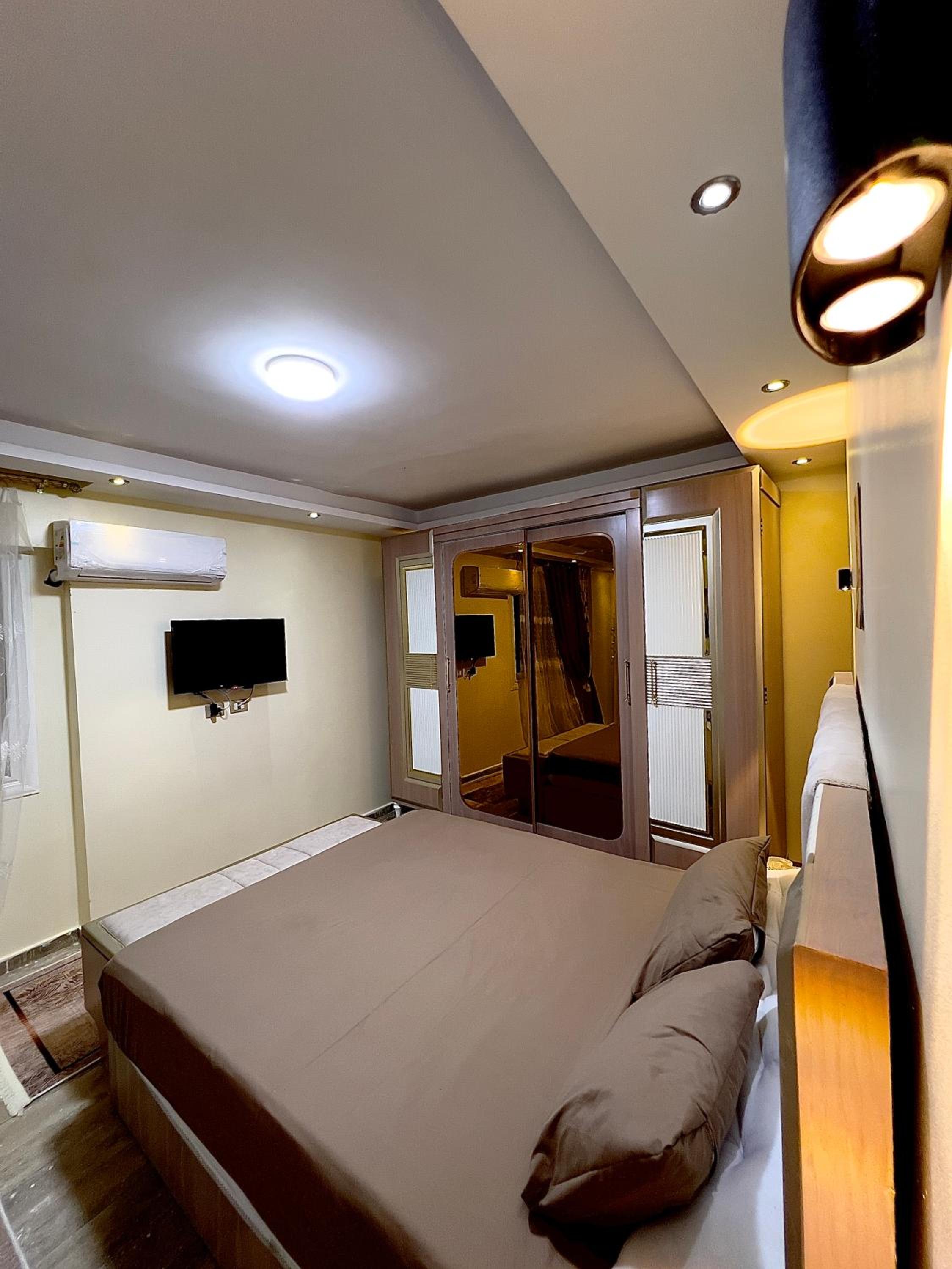 Full-service hotel apartment in an elegant location