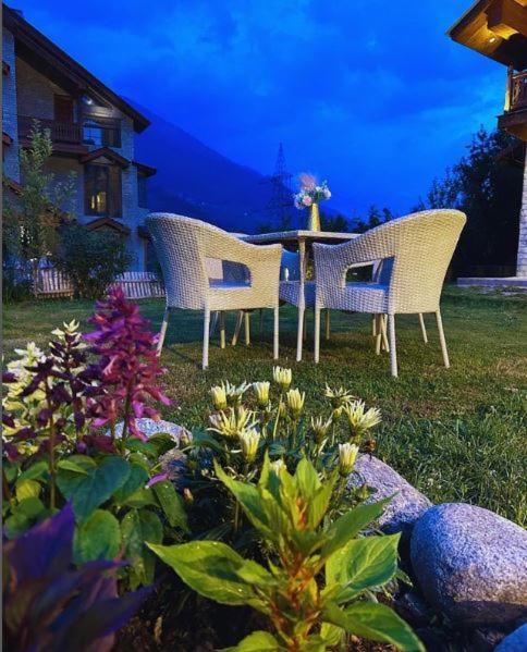 Amarys Boutique Stays Manali view 5