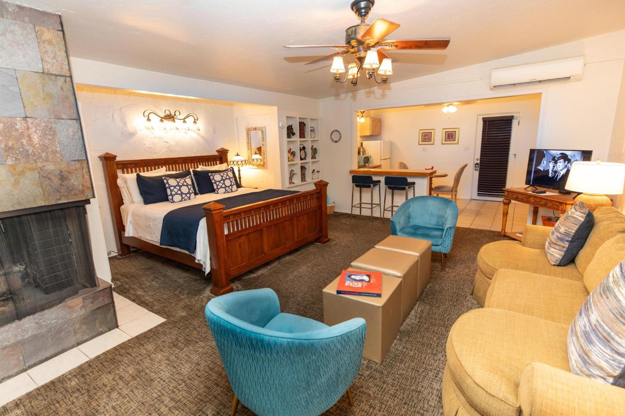 Palm Springs Vacations - Old Ranch Inn - Adults Only 21 Up - Property Image 14