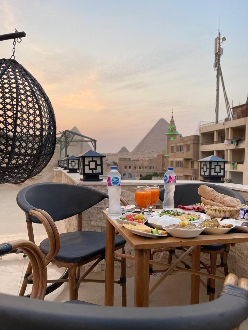 Locanda Pyramids Hotel