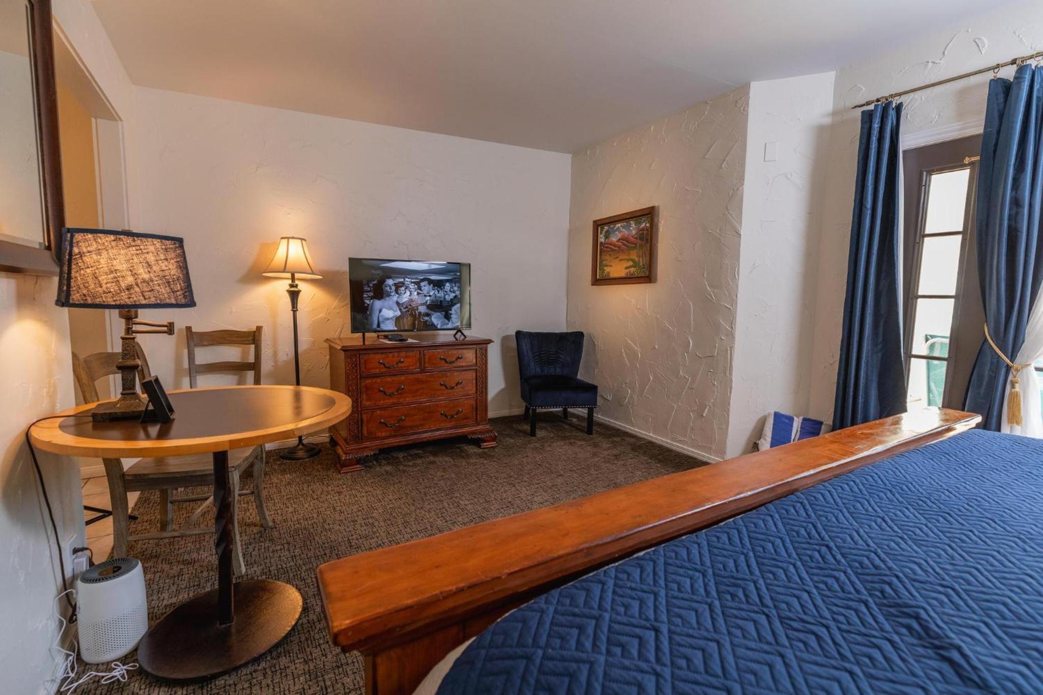 Palm Springs Vacations - Old Ranch Inn - Adults Only 21 Up - Property Image 39