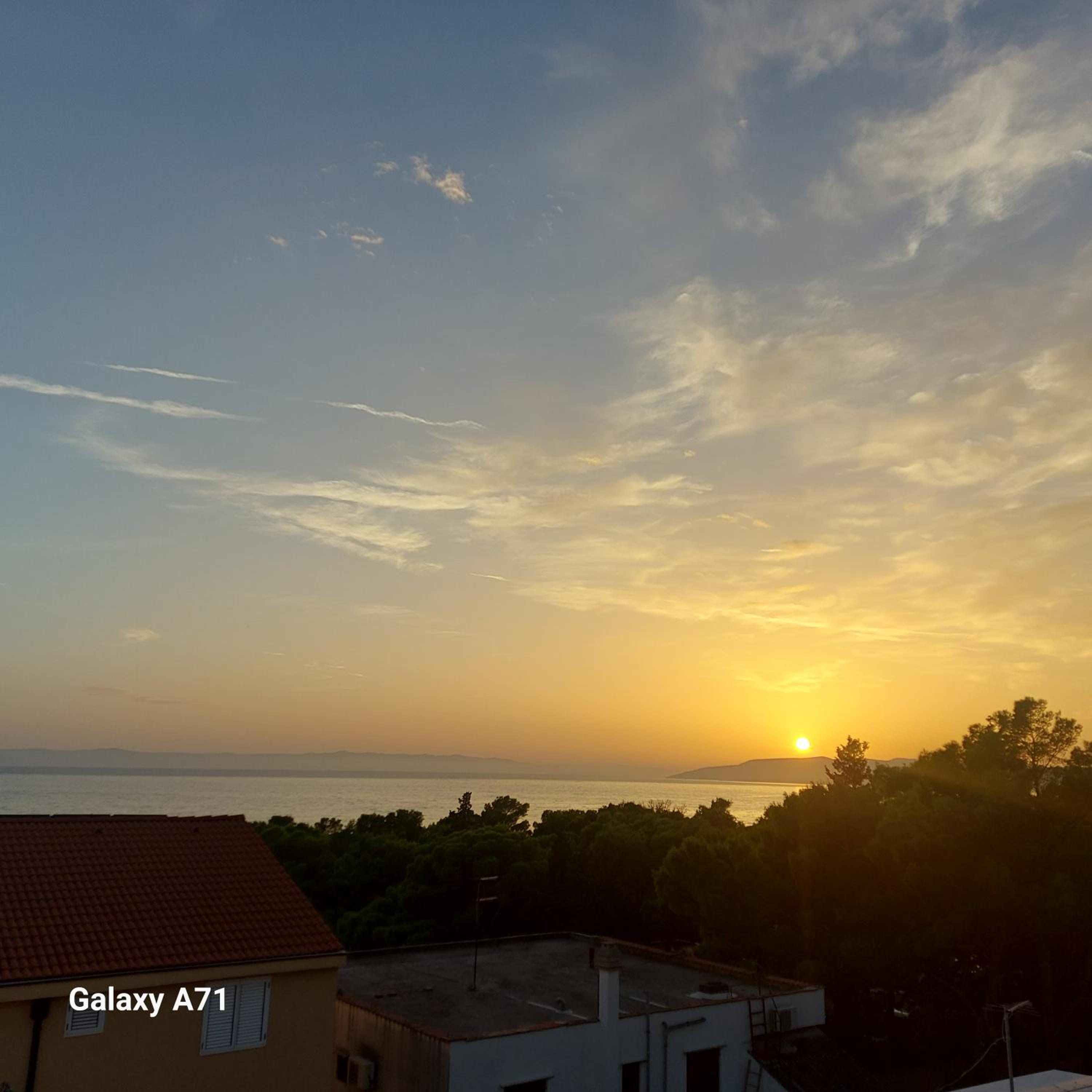 The best location in Makarska,free P,apt Mile,bikes