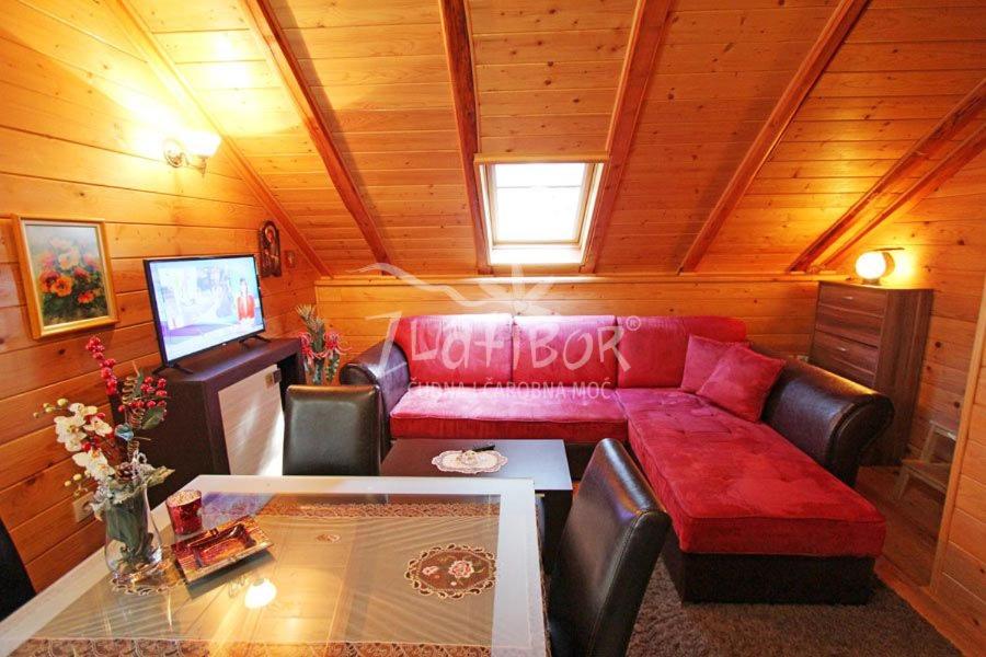 Vila Zora u borovima view 2