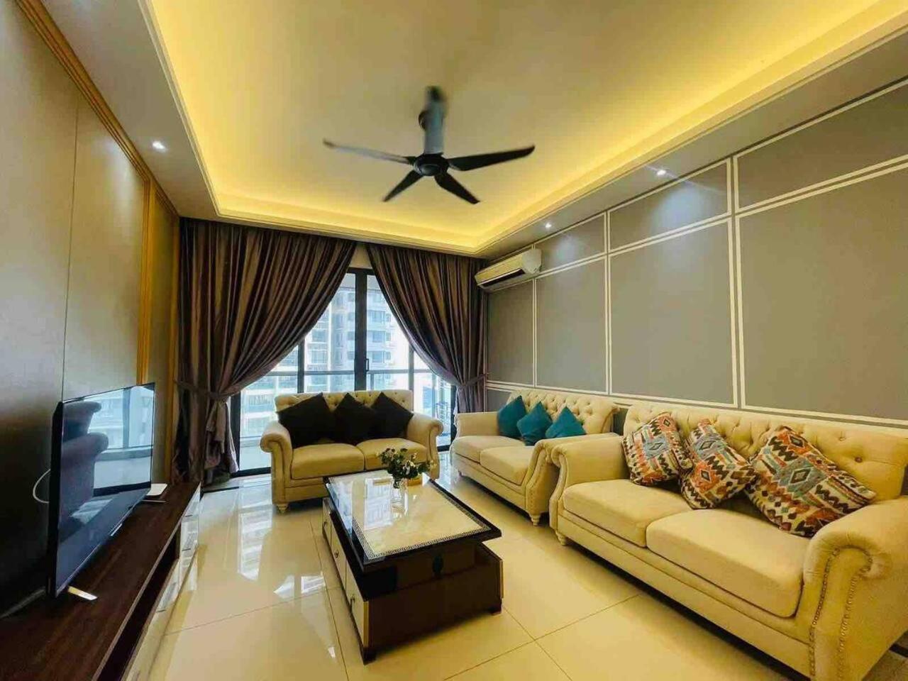 Pleasant and Cozy 3BR Suit @ R&F Mall Johor Bahru