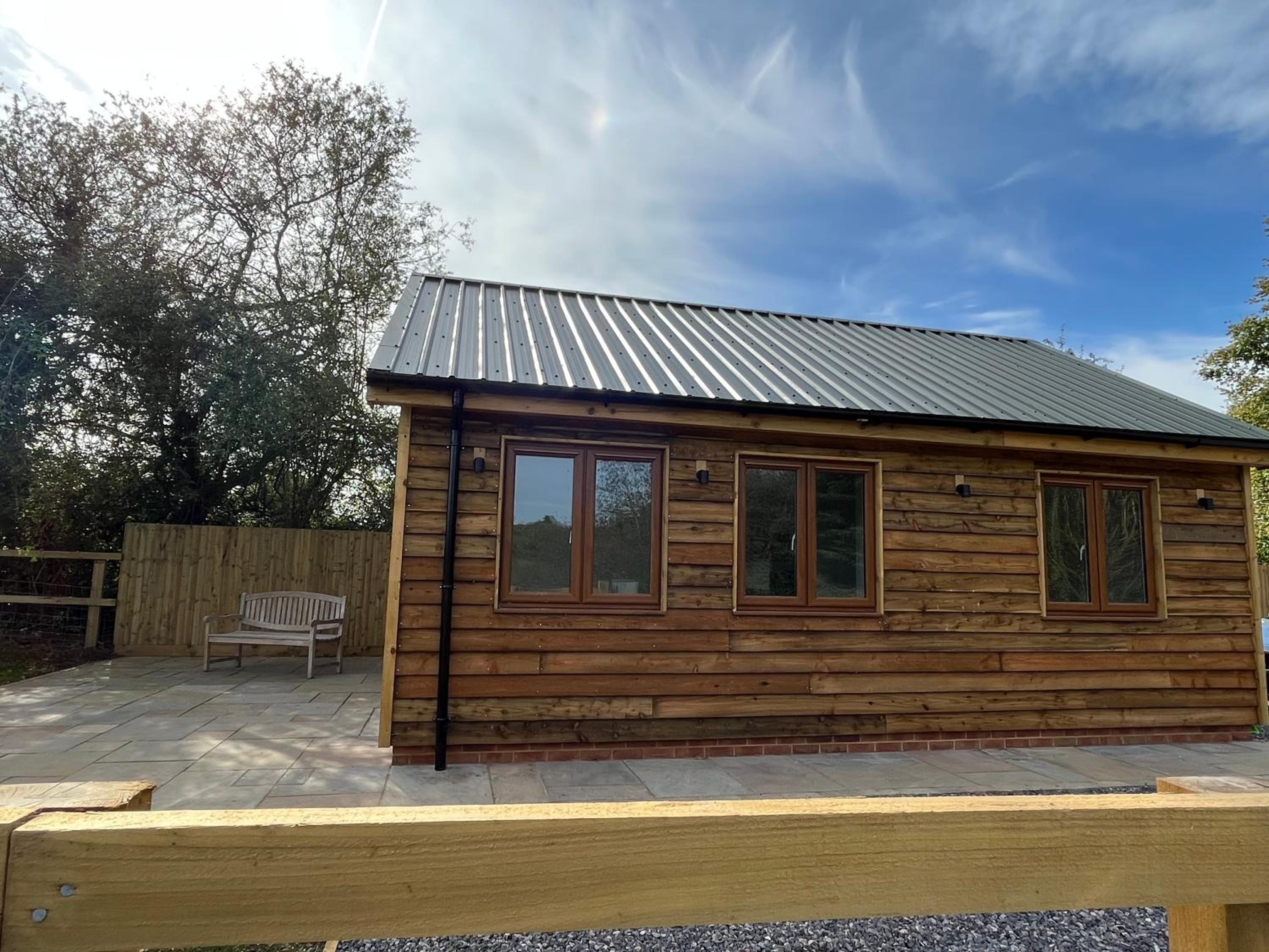 Lakeside Lodge