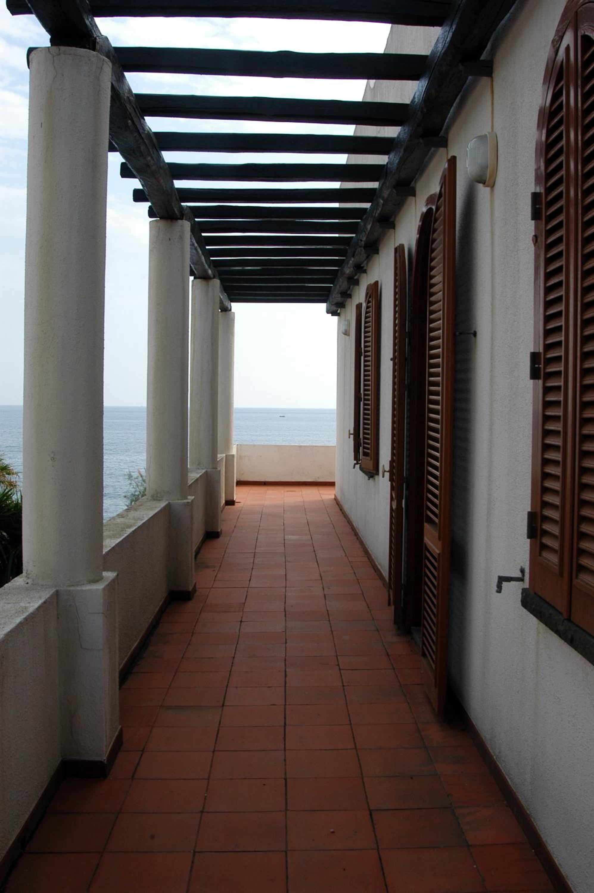 Villa Le Ancore view 4