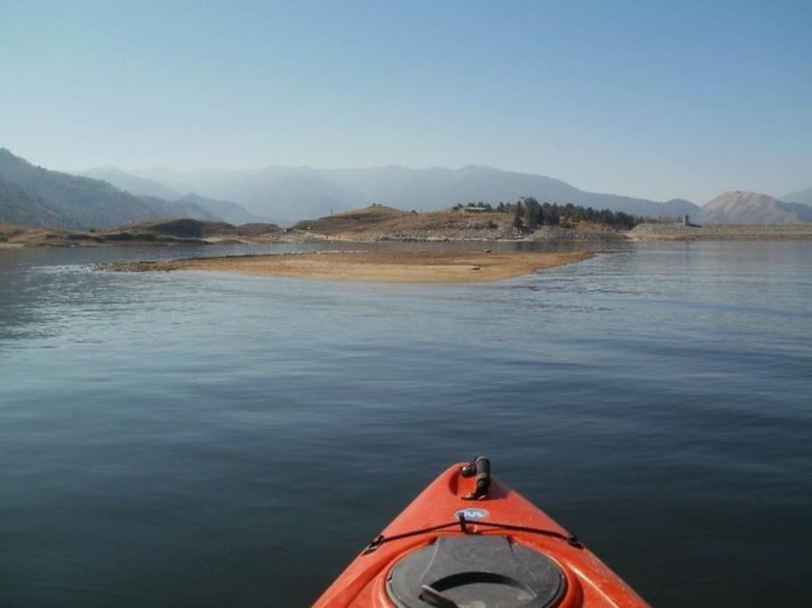 Shirley Creek Retreat: a Mountain Oasis