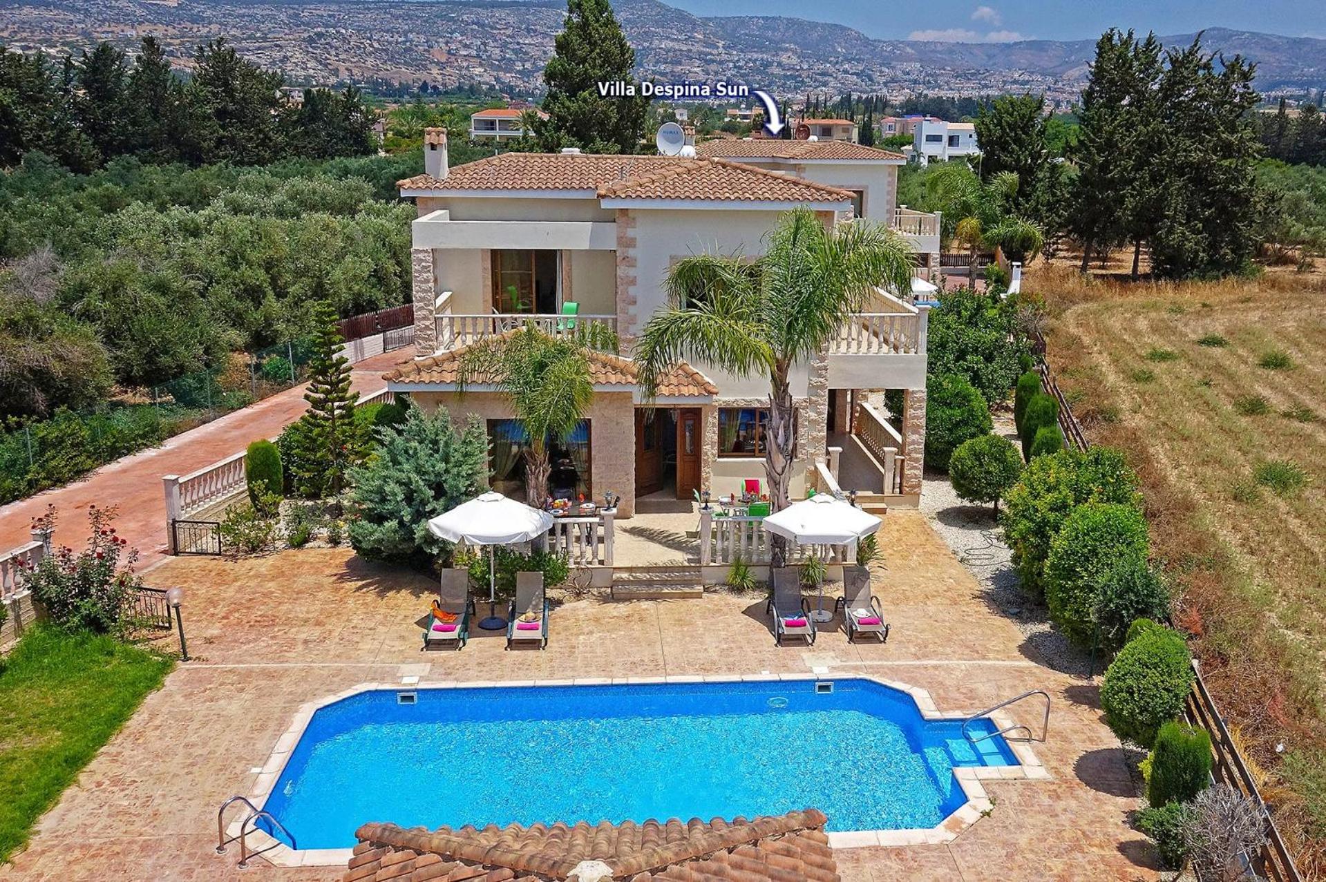 Villa Petra Sun