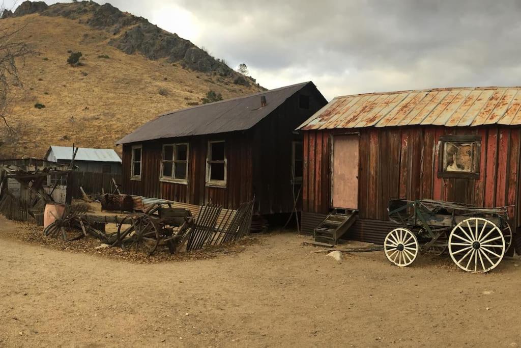 Shirley Creek Retreat: a Mountain Oasis