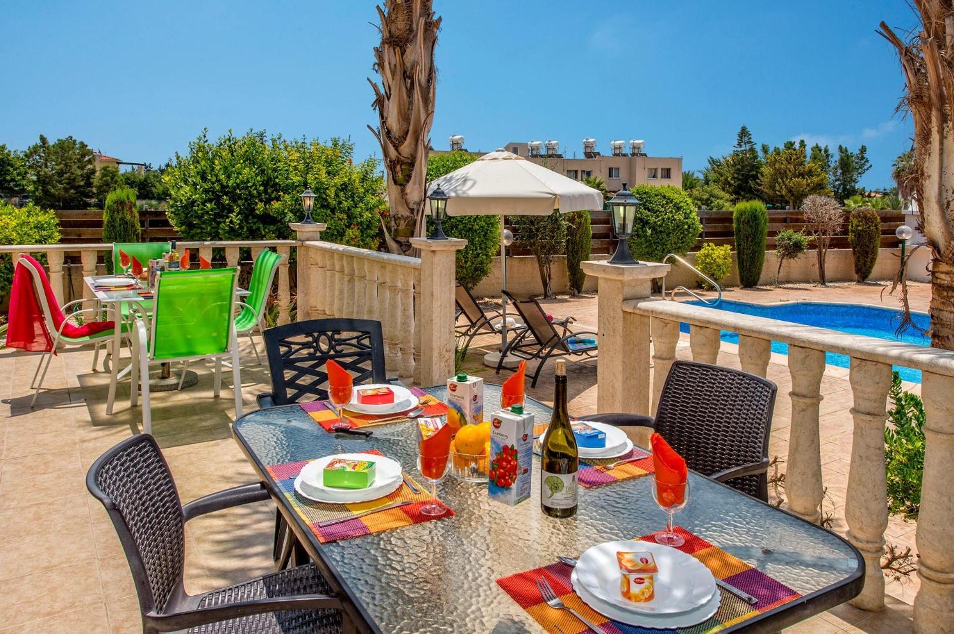 Villa Petra Sun