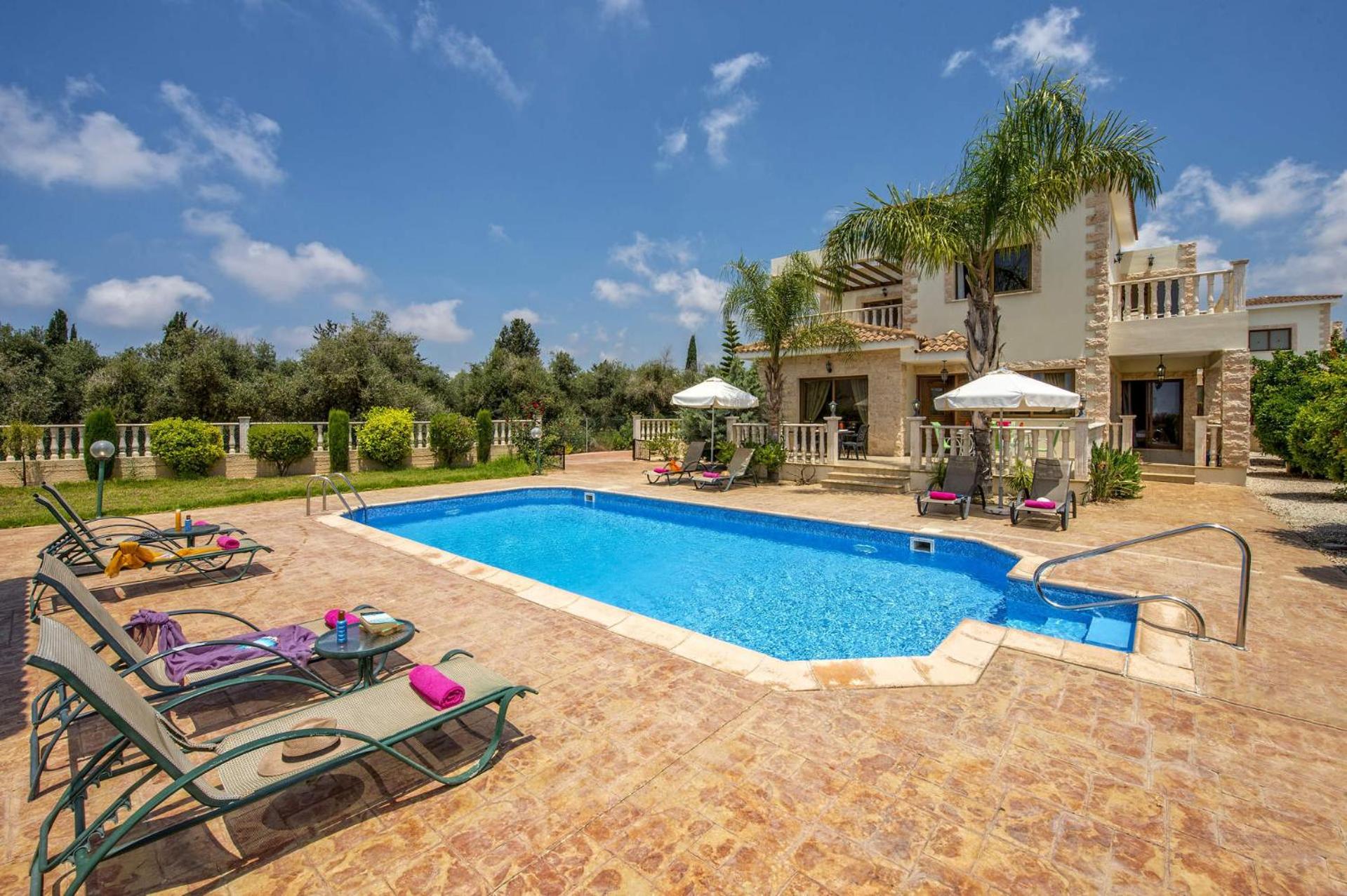 Villa Petra Sun