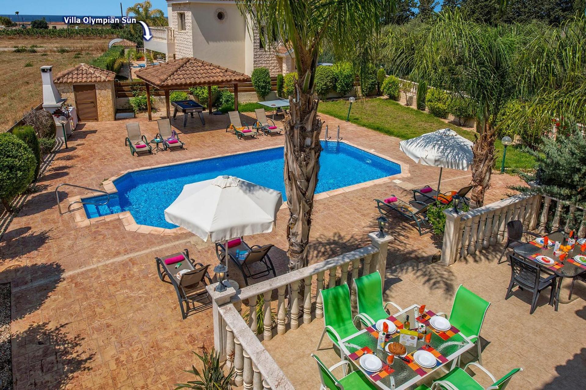 Villa Petra Sun