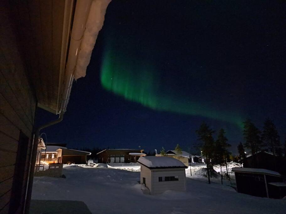 Nordic Villa With Jacuzzi