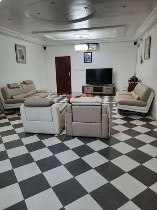 Villa AV Lomé Proche de l'aéroport