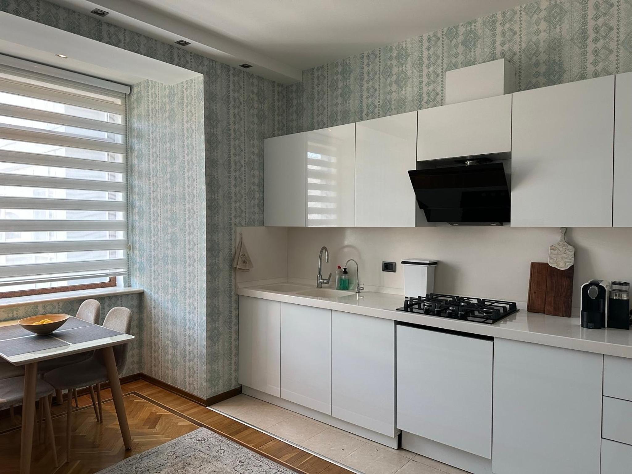 Modern, spacious apartment in the heart of Baku