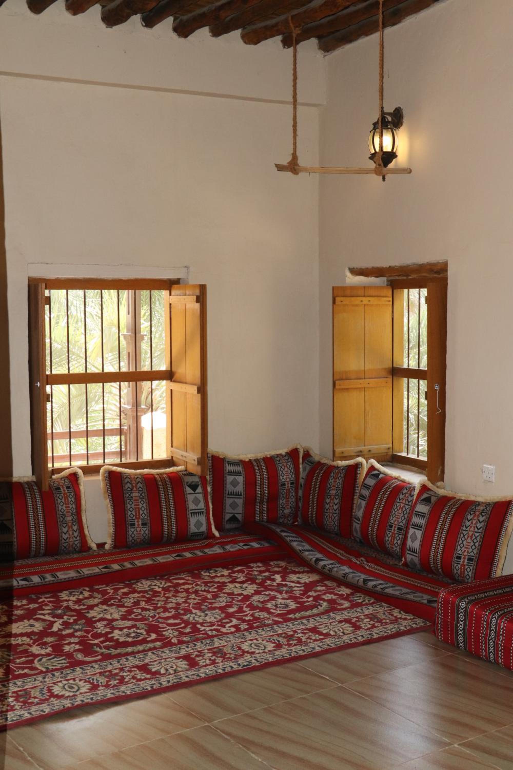 Misfah Old House view 3