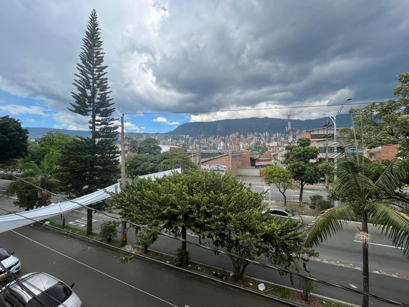 Medellin Tu hogar en la eterna primavera