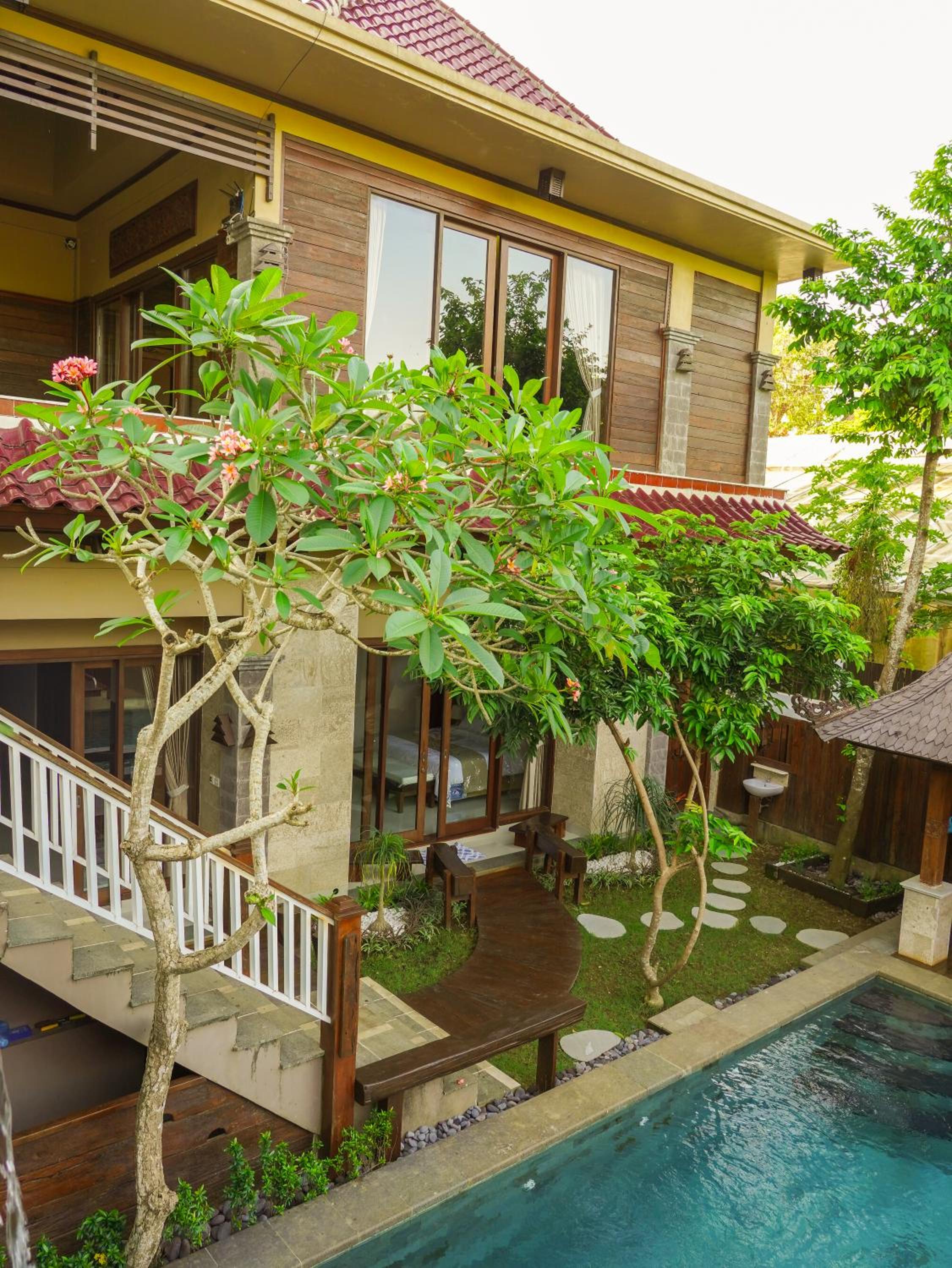Authentic Bali Villa with Bali Atmosphere! view 4
