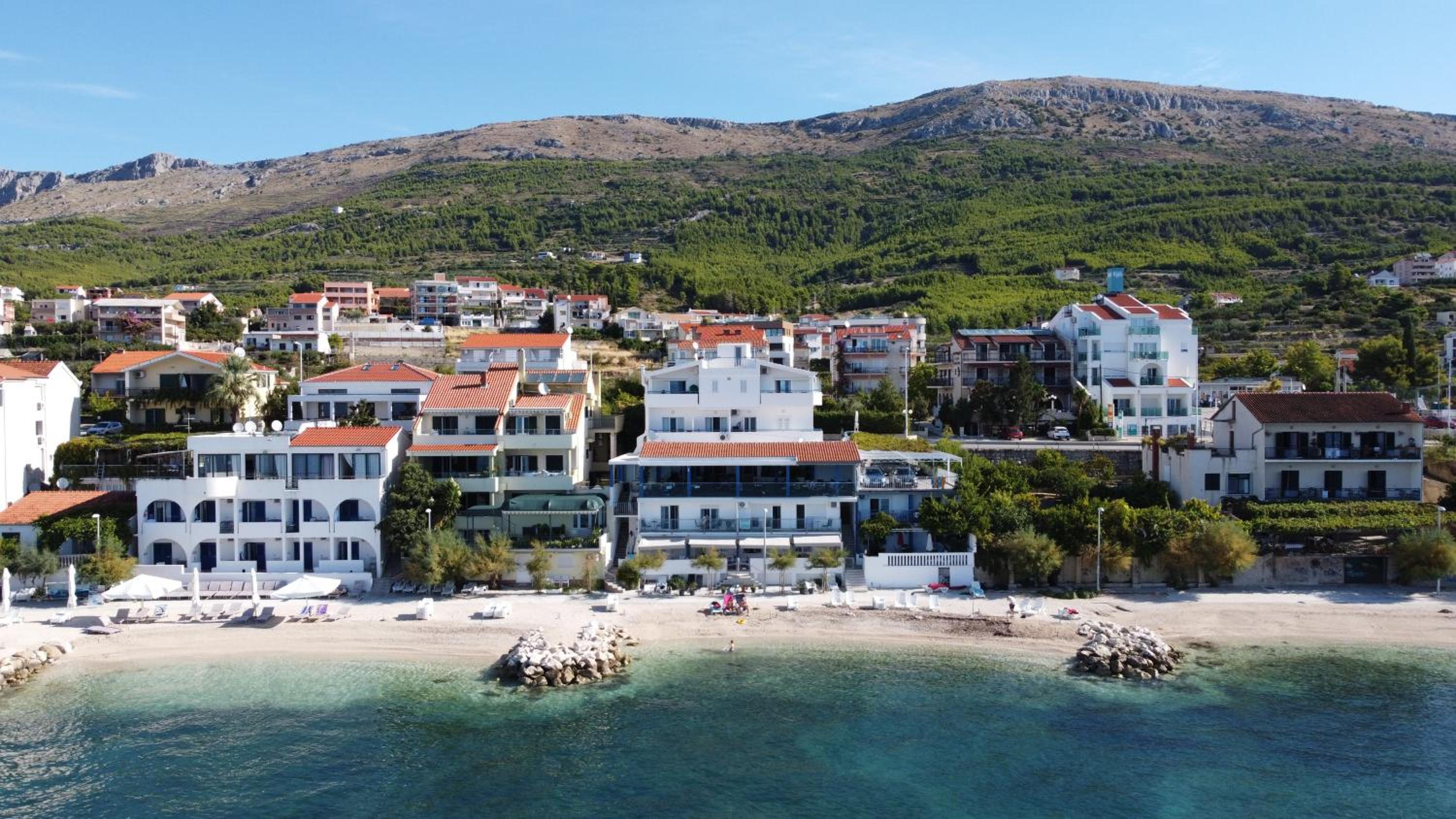 Beachfront Apartments Zanic