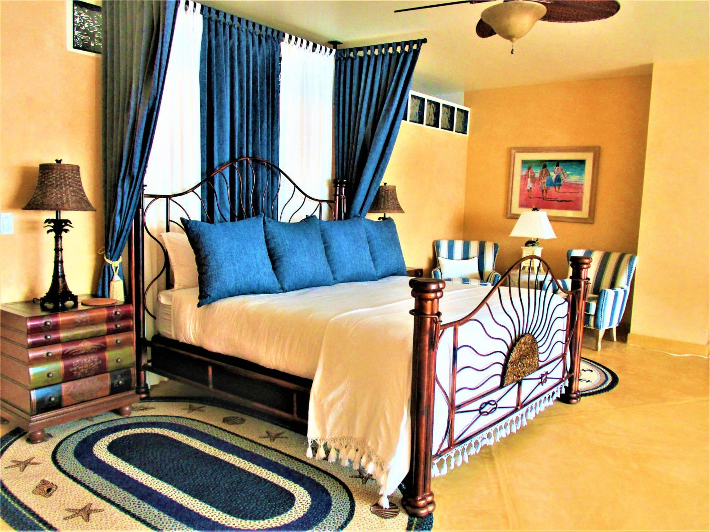 Casablanca Beachfront Villa in Pescadero