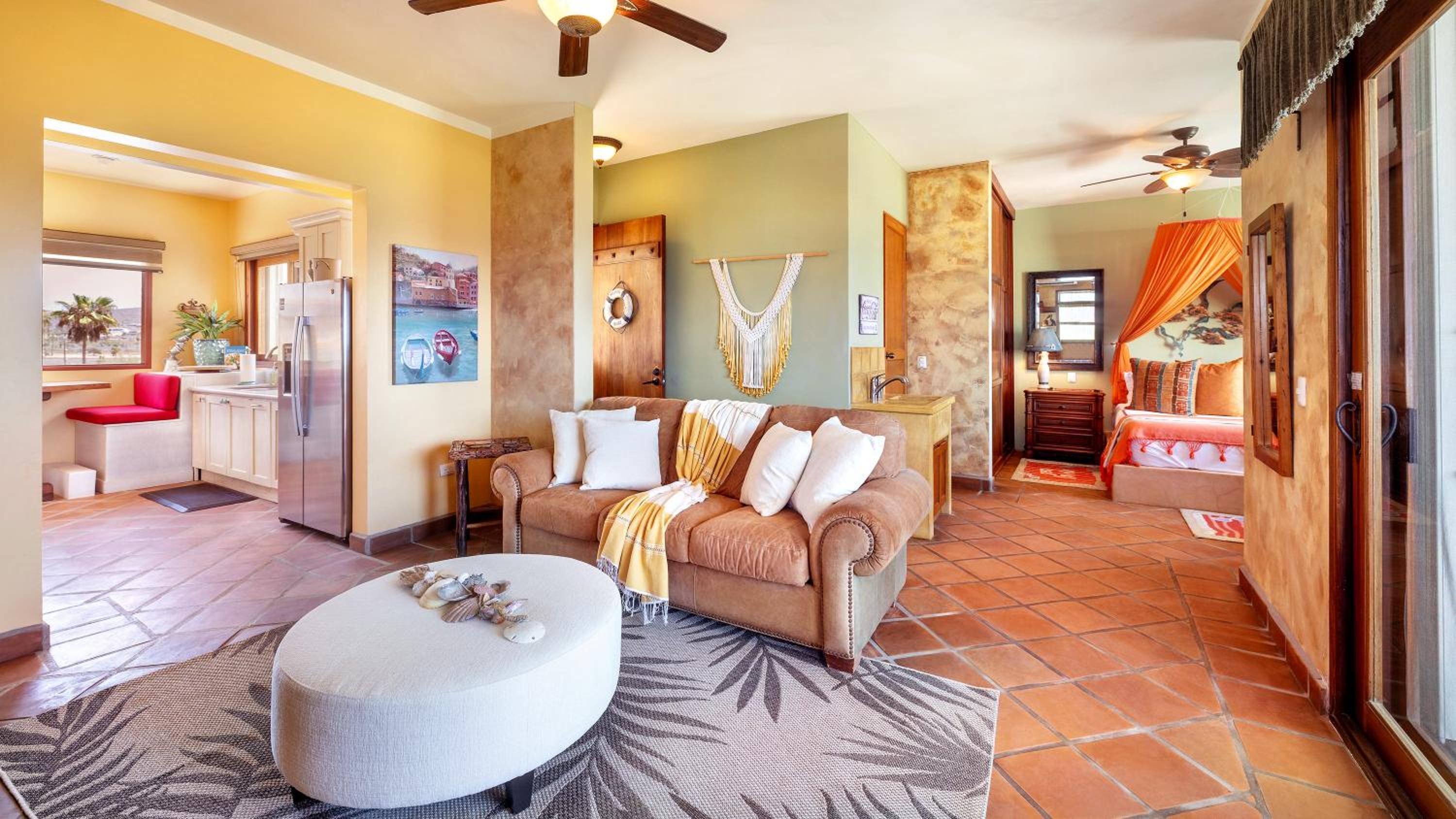Casablanca Beachfront Villa in Pescadero