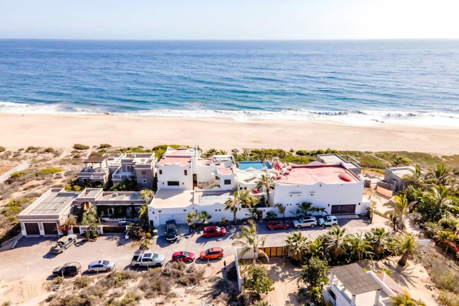 Casablanca Beachfront Villa in Pescadero
