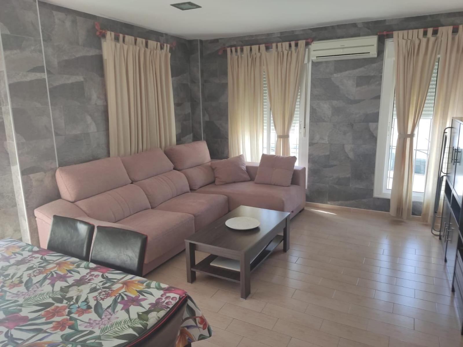 Apartamento en centro de Conil, calle Bécquer 56, a/c, WiFi, garaje view 2