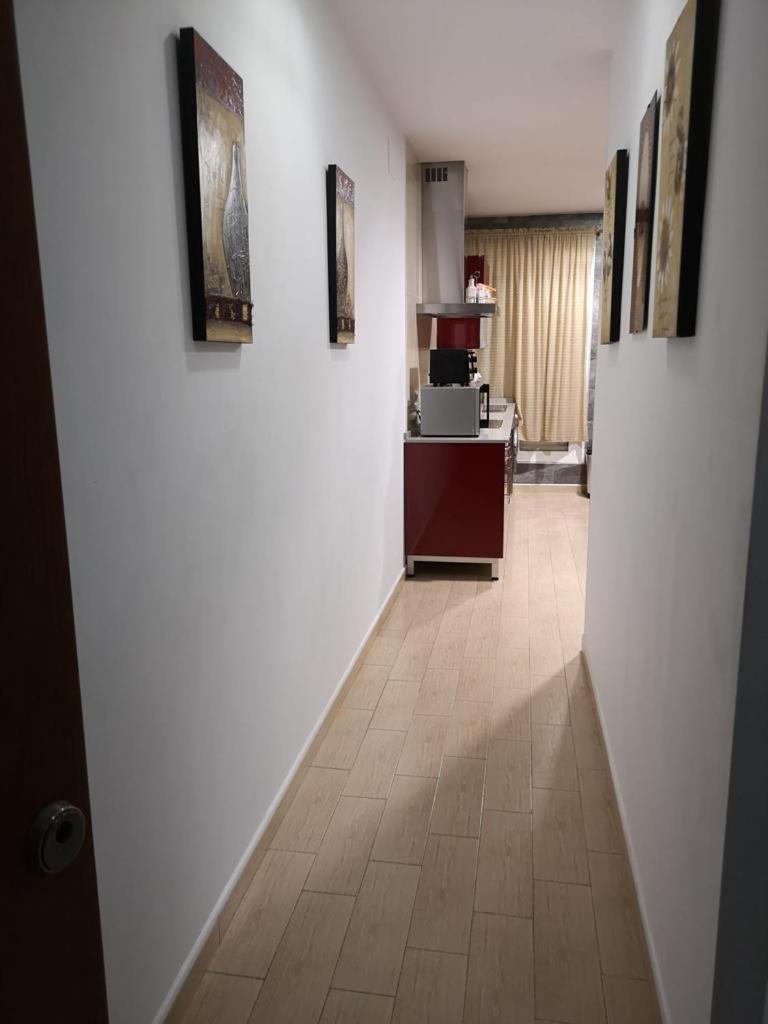 Apartamento en centro de Conil, calle Bécquer 56, a/c, WiFi, garaje view 3