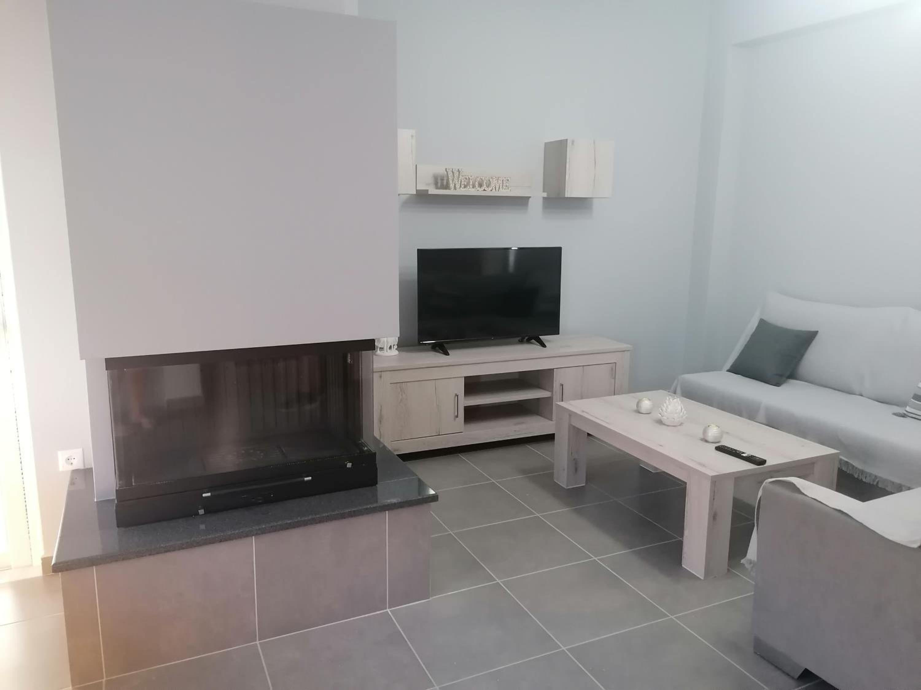 Anemos House