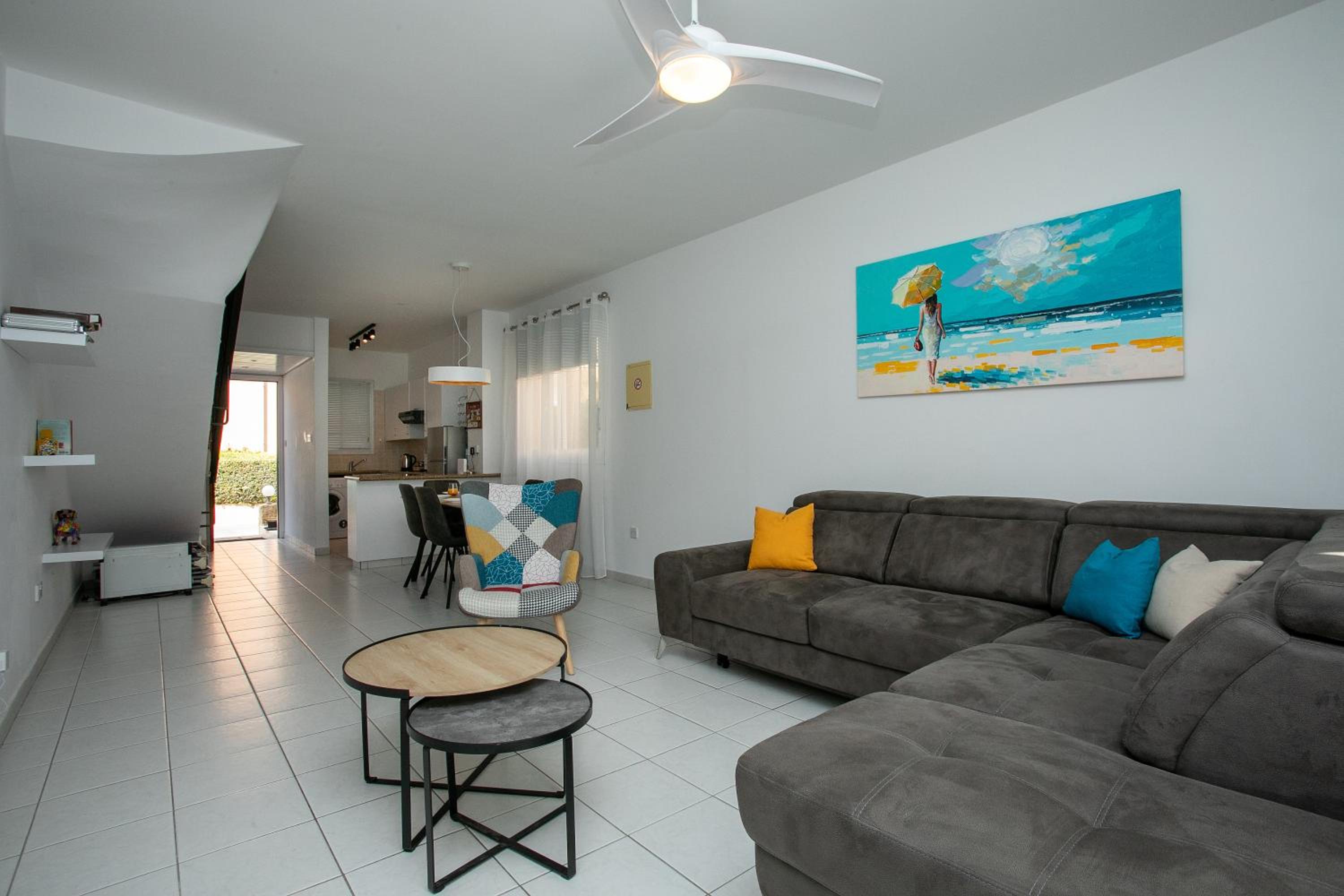 Casa Del Sol - Iris Village Universal Paphos, 2BD