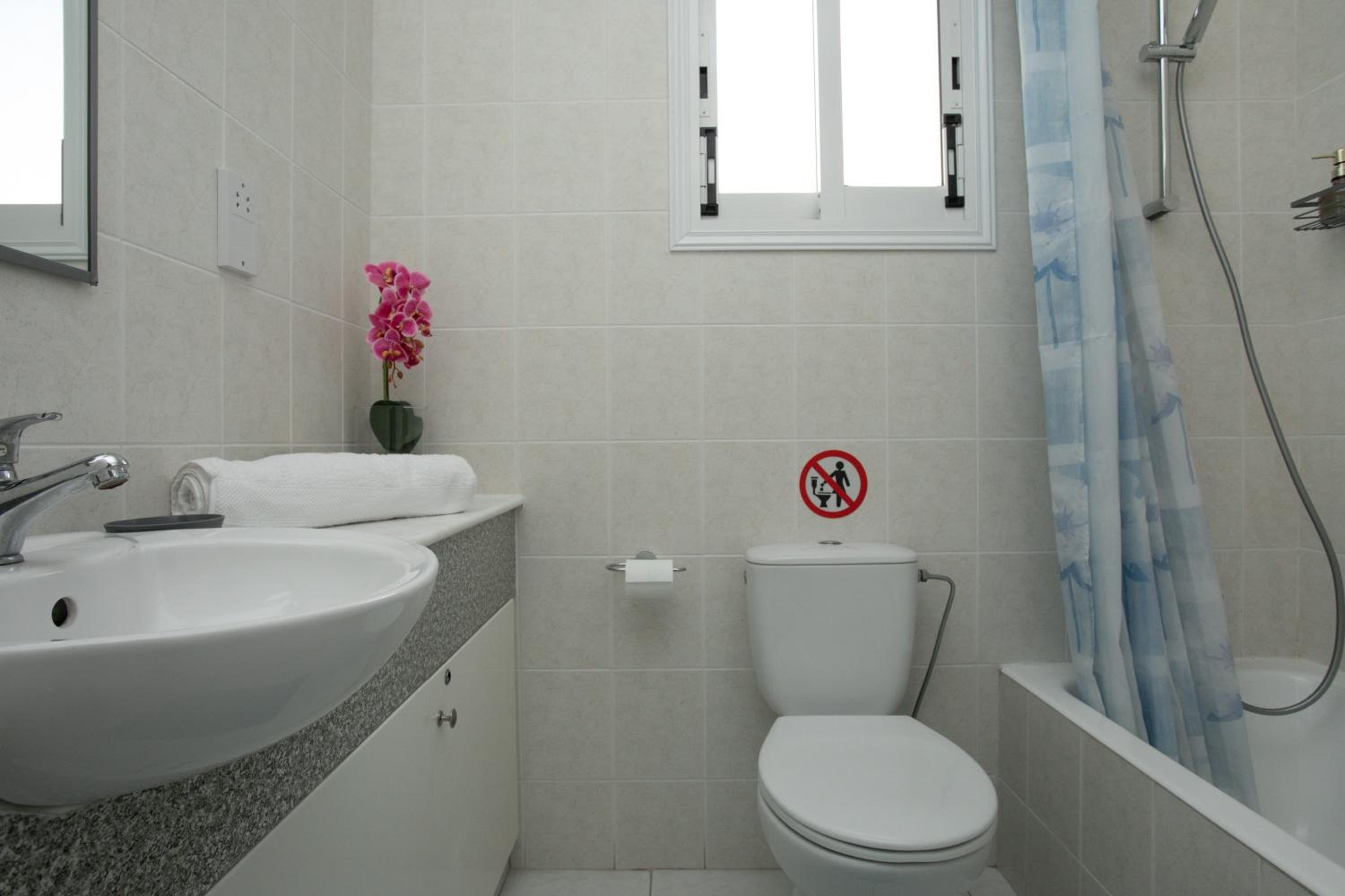 Casa Del Sol - Iris Village Universal Paphos, 2BD