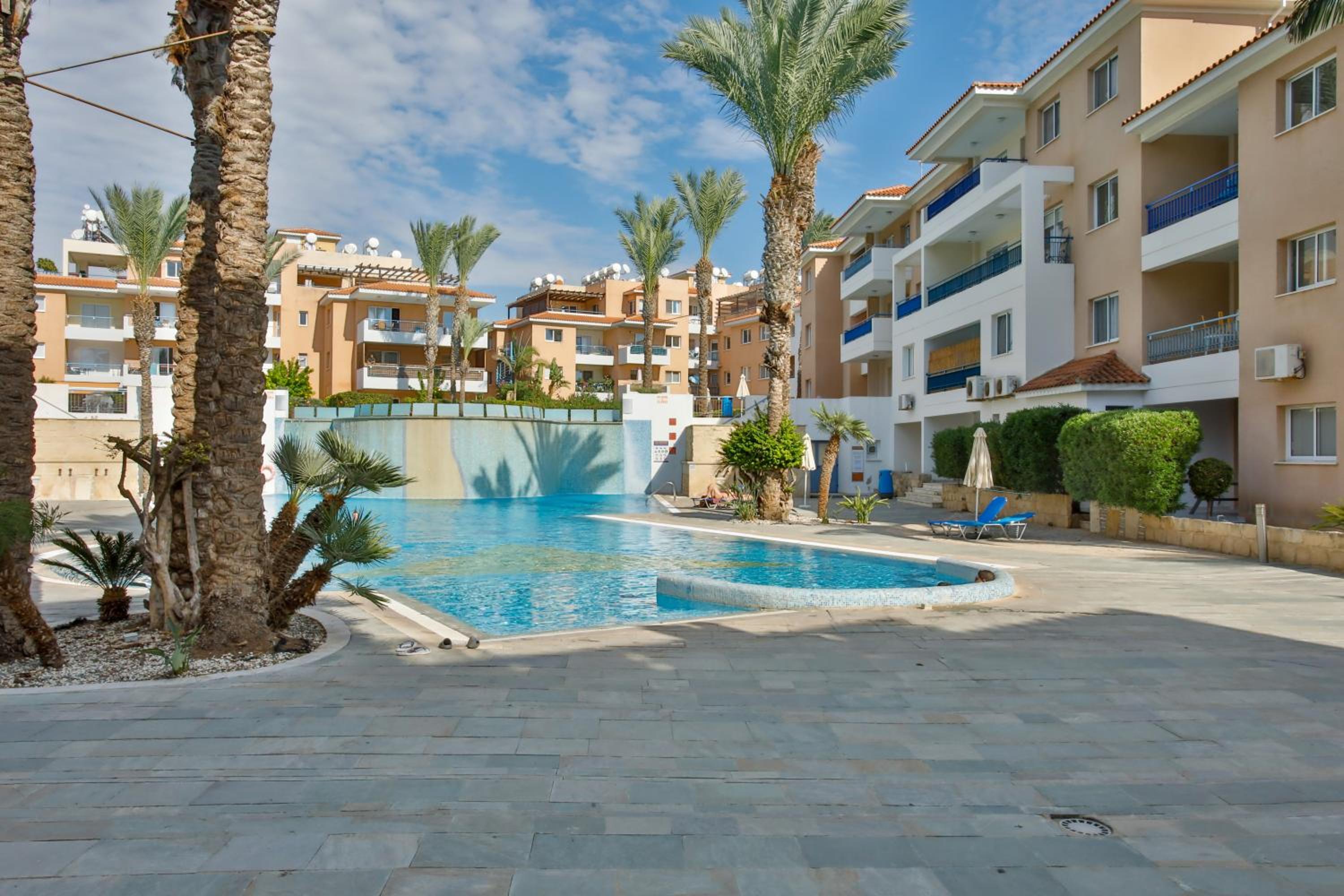 Casa Del Sol - Iris Village Universal Paphos, 2BD