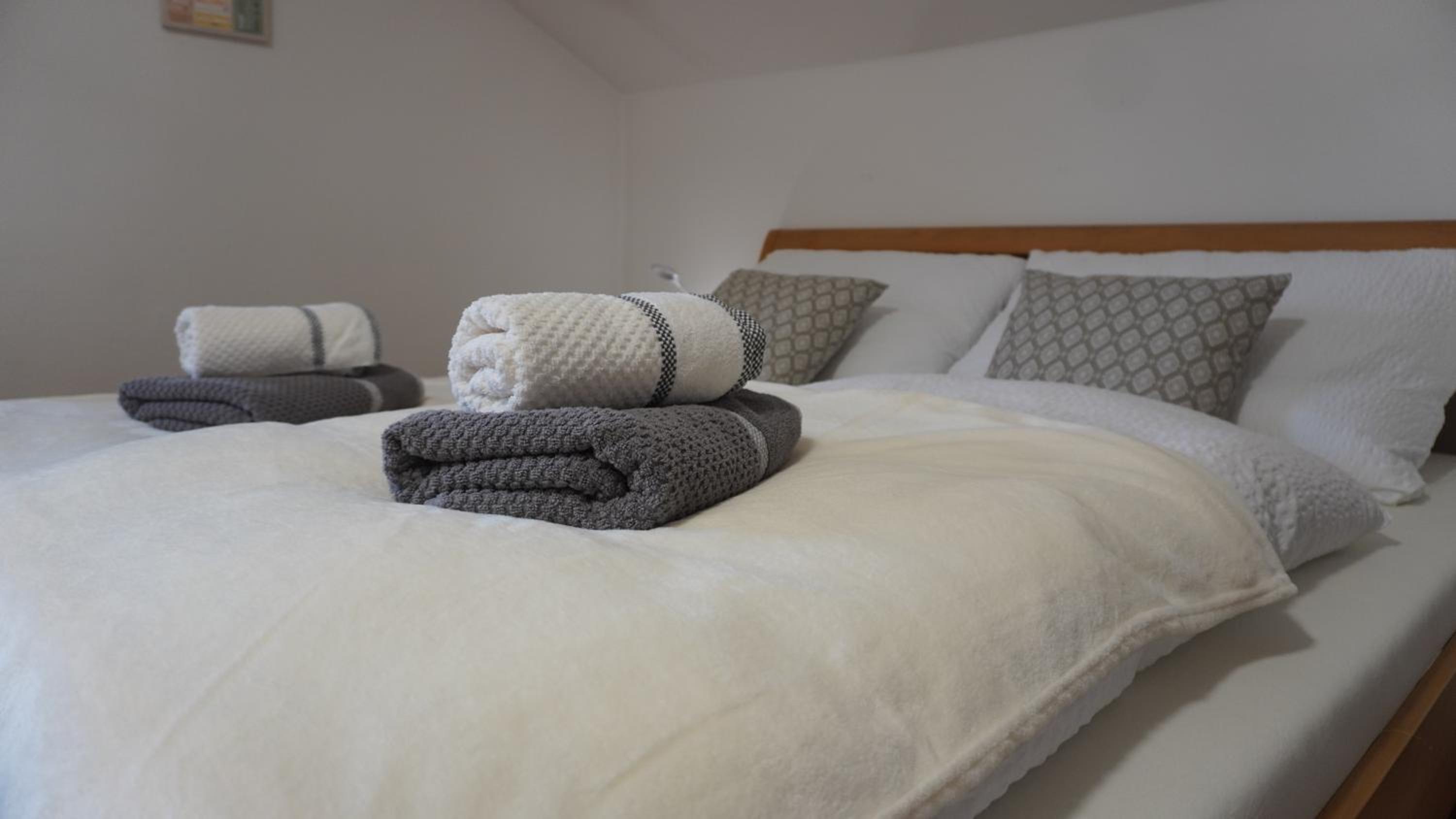 100 qm Apartment 1 - near highway