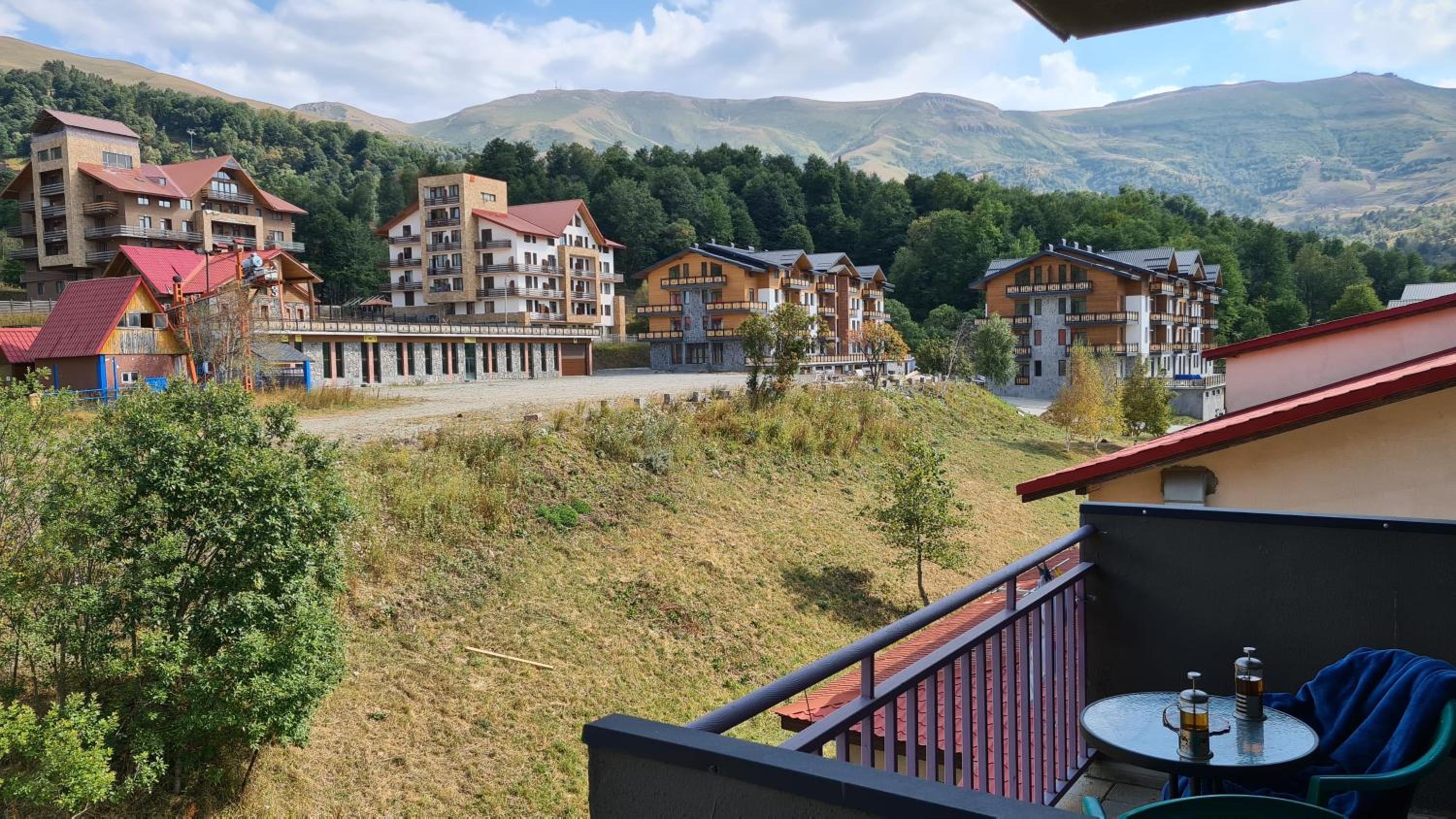 Hotel Tskhratskaro apartments