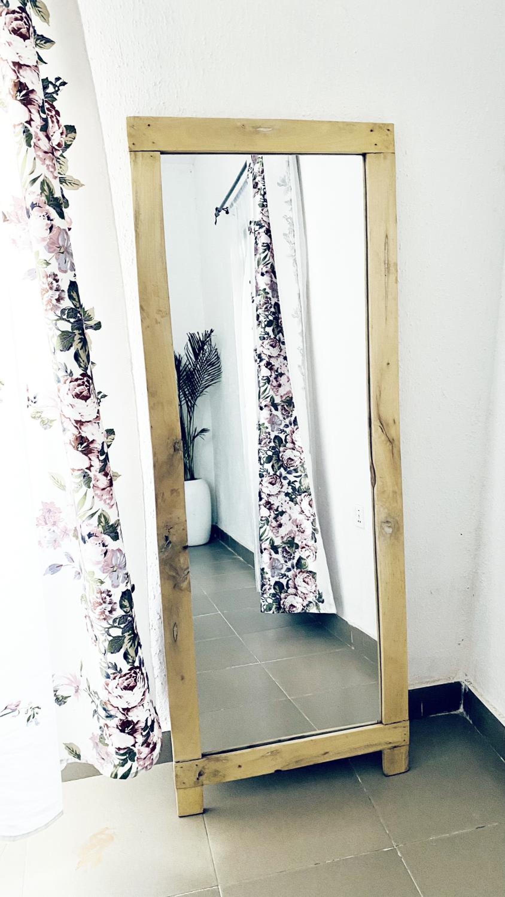 Cozy Apartment in the City Centre - Rayfield Jos view 2