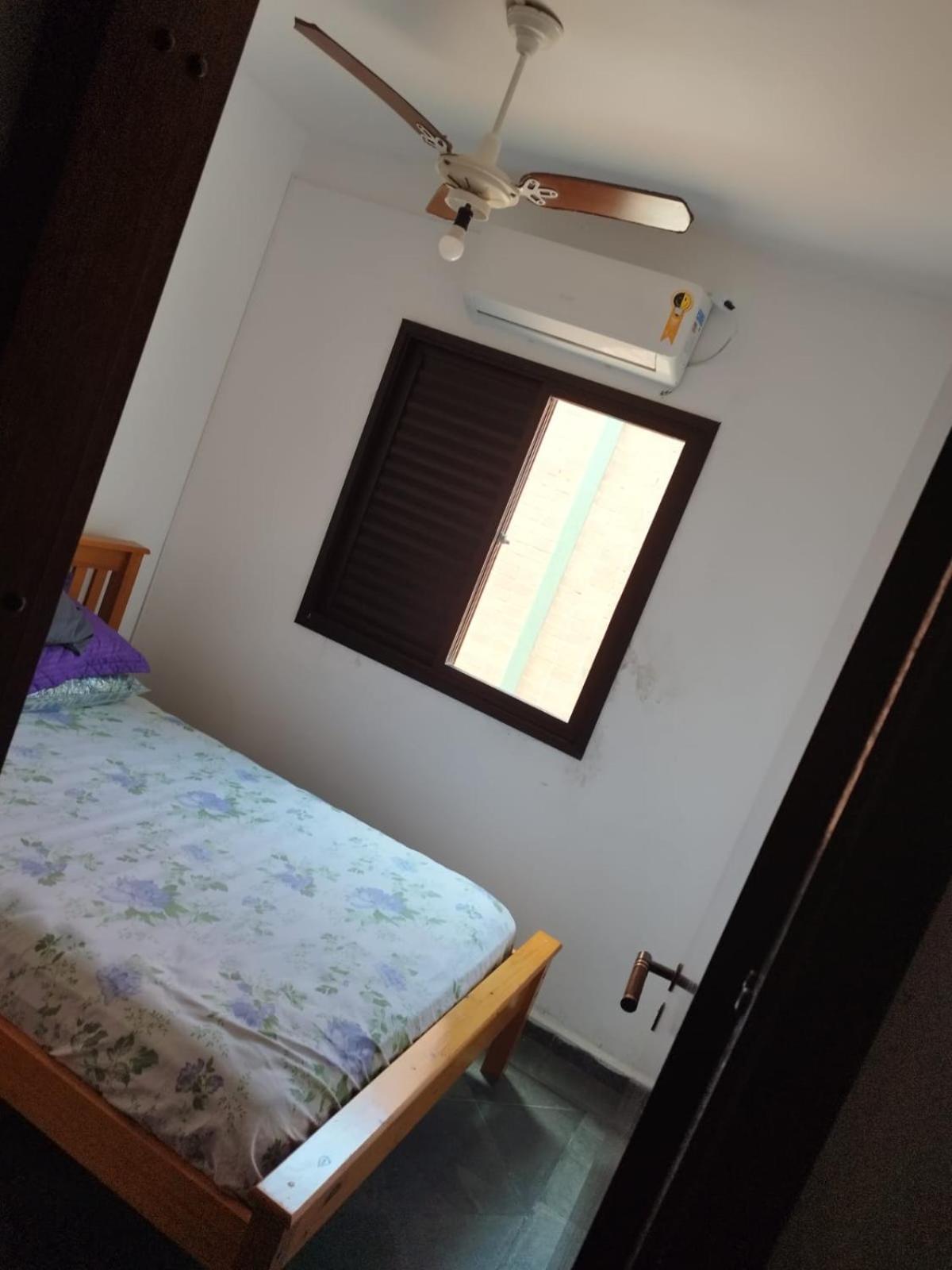 Guarujá, Linda casa em condomínio fechado .