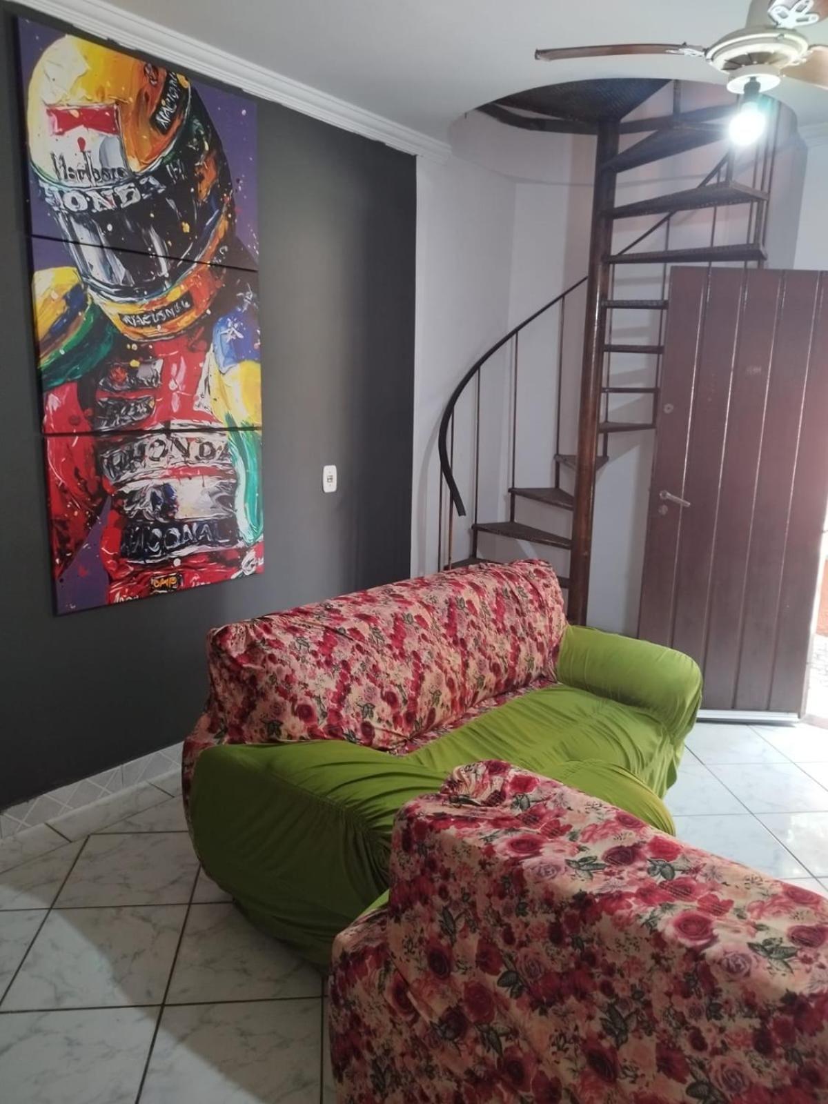 Guarujá, Linda casa em condomínio fechado .