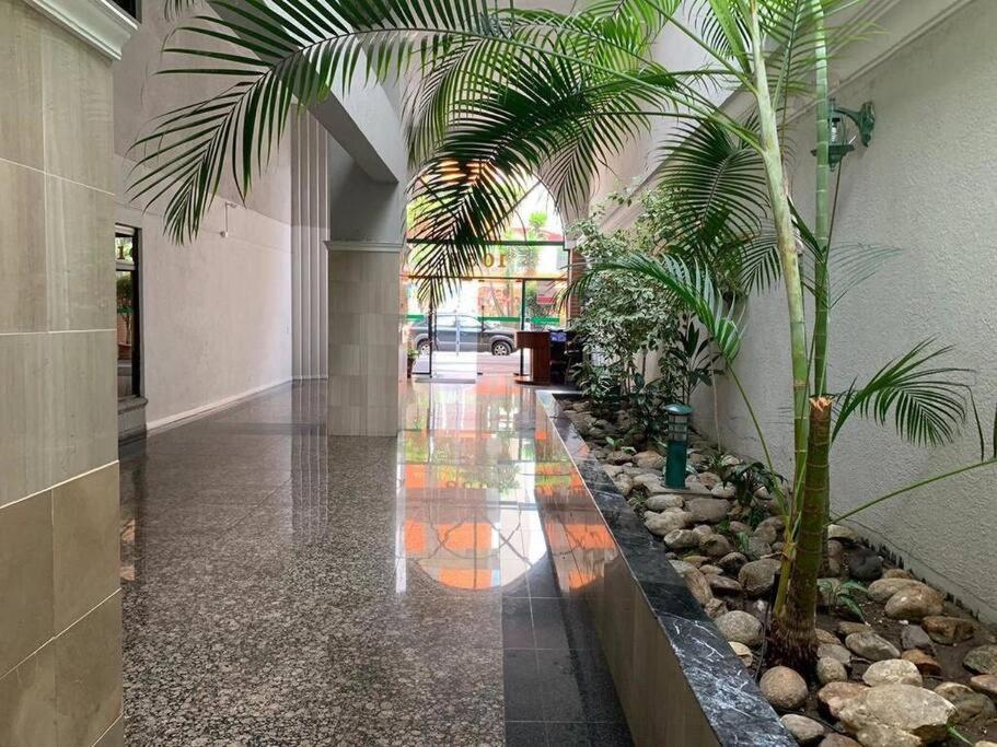 Apartamento Empresarial La Carolina zona comercial