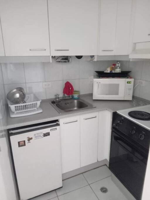 Apartamento Empresarial La Carolina zona comercial