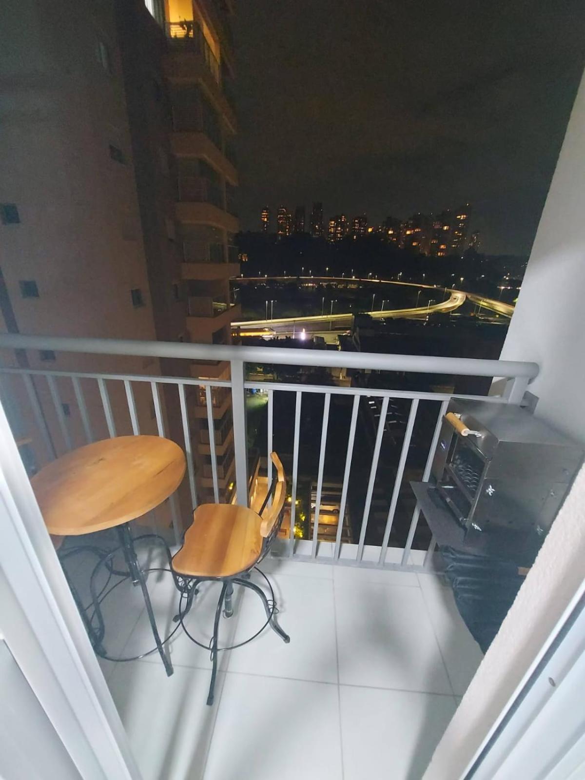 1107 Ponte Laguna, Pq Burle Marx, Apto 1 dorm e Varanda