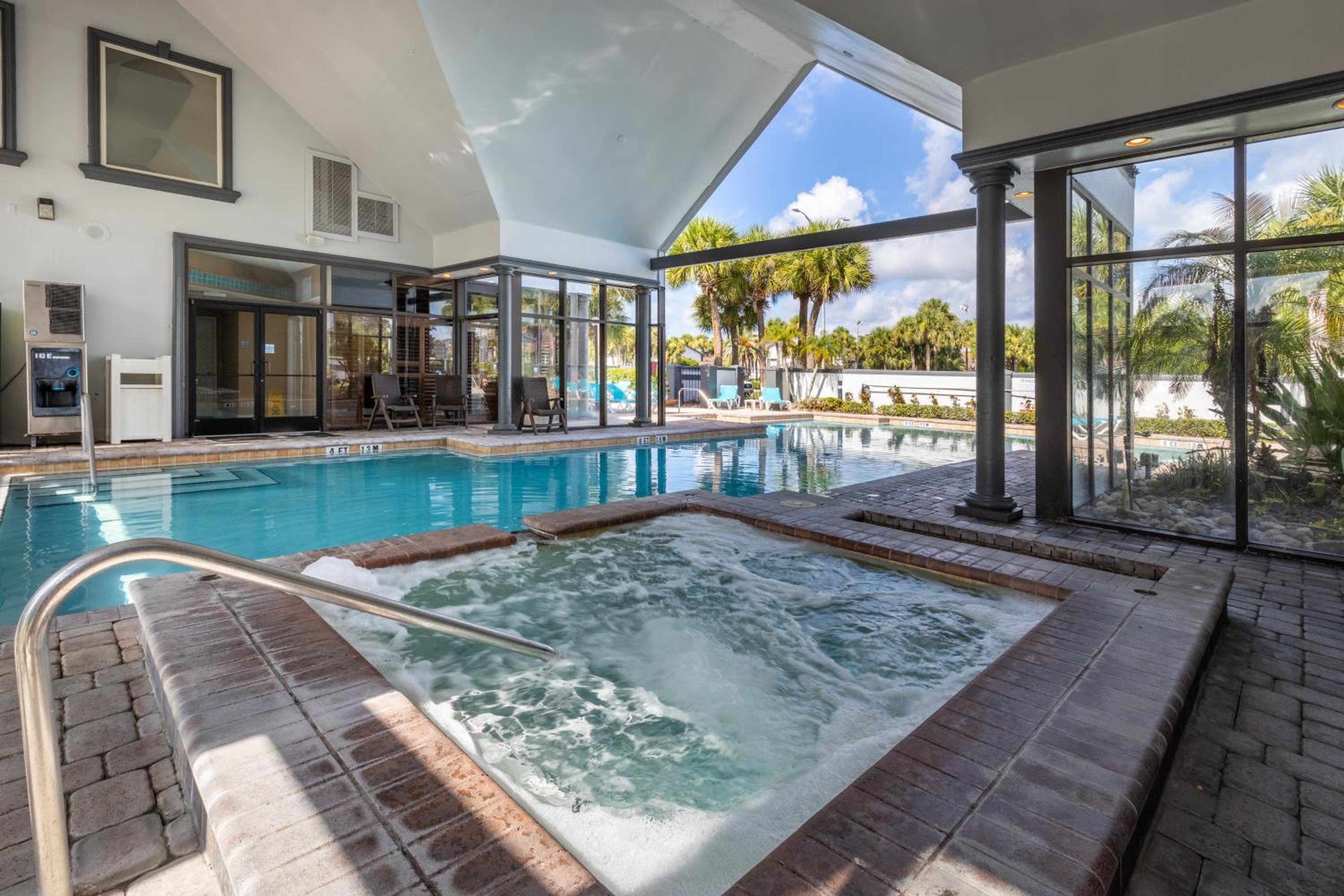 Legacy Vacation Resorts Kissimmee & Orlando - Near Disney