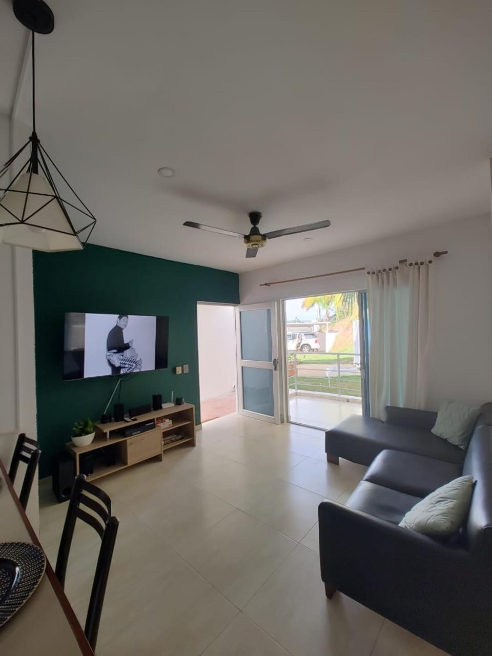 Condominio Ibiza Reservado Apto con piscina Melgar