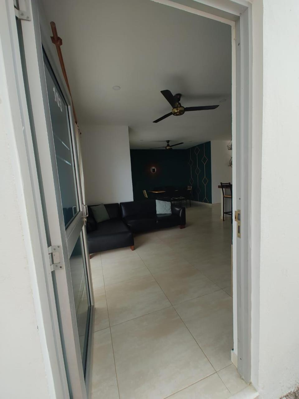 Condominio Ibiza Reservado Apto con piscina Melgar