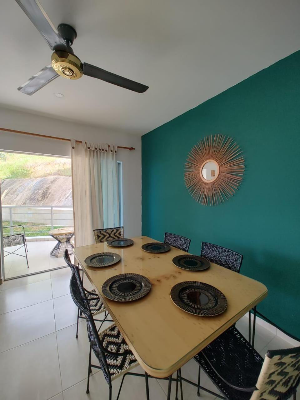 Condominio Ibiza Reservado Apto con piscina Melgar