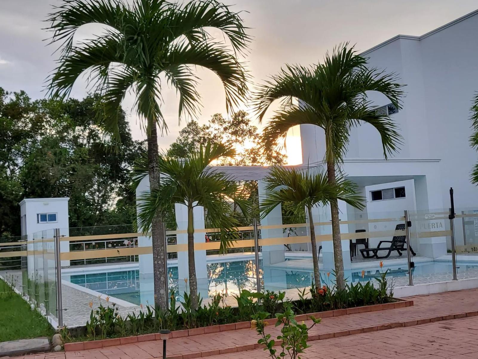 Condominio Ibiza Reservado Apto con piscina Melgar