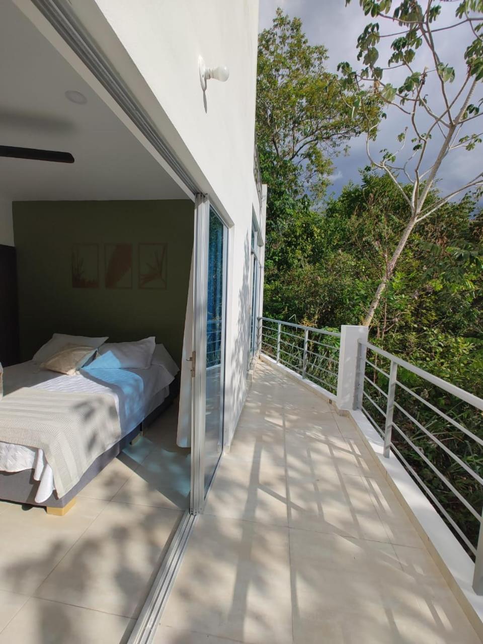 Condominio Ibiza Reservado Apto con piscina Melgar